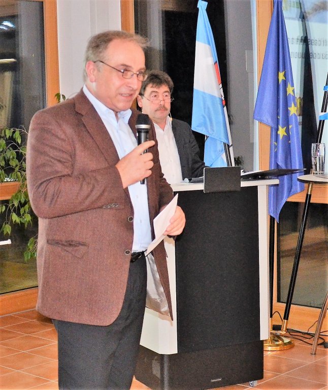 Frank Schellenberg von Auer Grundbesitz bei seinem Vortrag